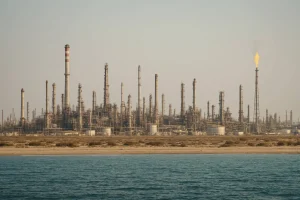 refinery image